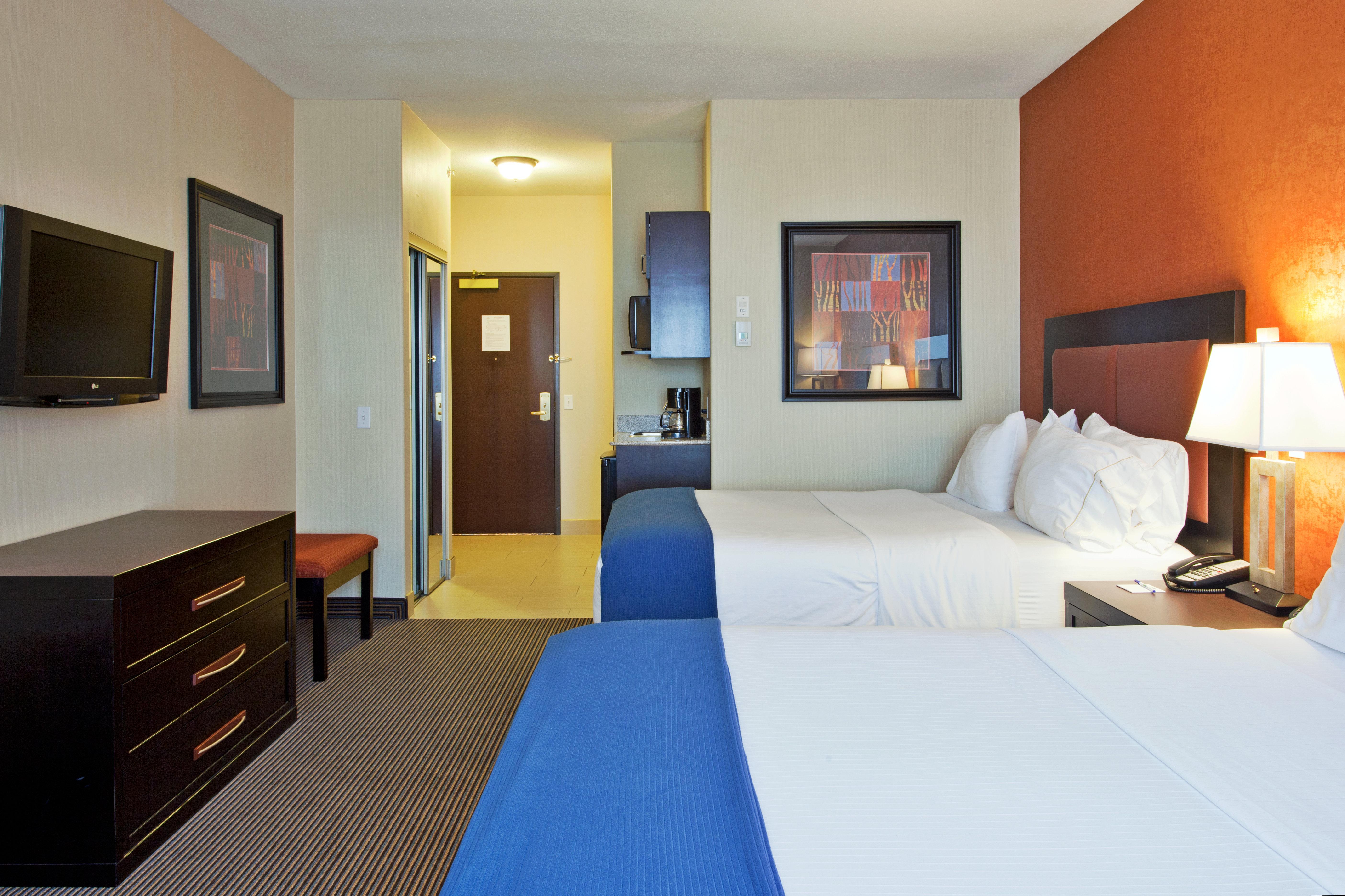 Holiday Inn Express Airport Calgary By Ihg Zewnętrze zdjęcie